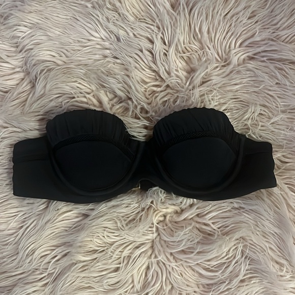 Victoria Secret Bikini Top - Picture 3 of 4